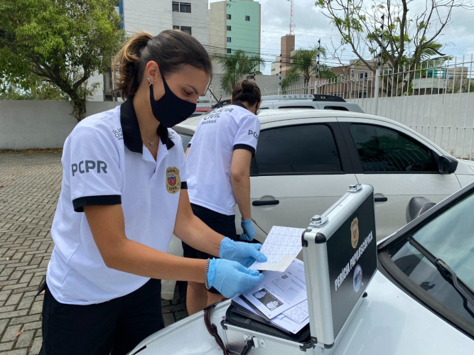 Polícia Civil intensifica perícias papiloscópicas no Litoral