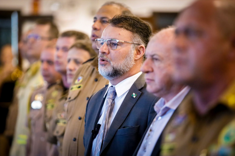 PMPR homenageia militares e autoridades civis no aniversário do BPRv, BPMOA e Bope
