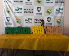  PM encontra carro capotado com mais de 100 quilos de maconha em Campo Largo, na RMC 