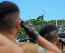  No Dia da Bandeira, PM faz cerimônia com a incineração da Bandeira Nacional em São José dos Pinhais 