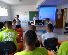 Depen e Emater oferecem curso de boas práticas na manipulação de alimentos a presos de Piraquara 