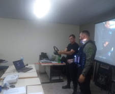 Agentes penitenciários da RMC passam por capacitação em direção defensiva e evasiva