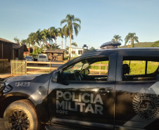PM deflagra operação contra o tráfico de drogas, furtos e roubos no Litoral; cinco pessoas são presas