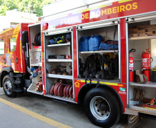 Corpo de Bombeiros recebe novo caminhão para suporte em combate a incêndios e acidentes de trânsito em Guaratuba (PR)