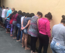  Polícia Civil prende 19 suspeitos de tráfico em Paranaguá