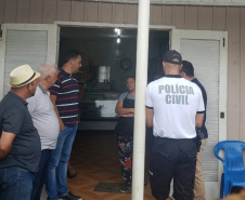  Polícia Civil participa de ação comunitária em Guaratuba