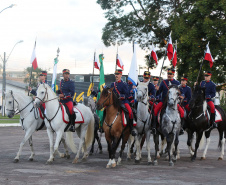 Regimento de Polícia Montada da PM celebra passagem de comando durante solenidade militar em Curitiba