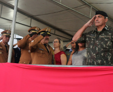 Regimento de Polícia Montada da PM celebra passagem de comando durante solenidade militar em Curitiba