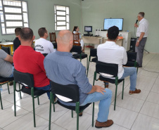 Gestores de Ponta Grossa se reúnem em palestra para fortalecimento de equipe 