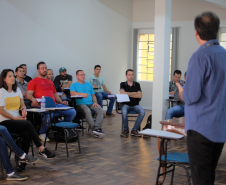 Candidatos ao cargo de agentes penitenciários concluem curso de formação