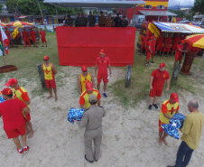 Corpo de Bombeiros forma nova turma de guarda-vidas