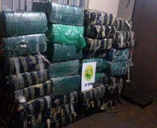  Mais de uma tonelada de maconha é apreendida pela PM em Foz do Iguaçu (PR) 