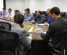   Secretario recebe representantes de Porecatu e Andirá