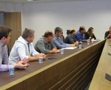   Secretario recebe representantes de Porecatu e Andirá