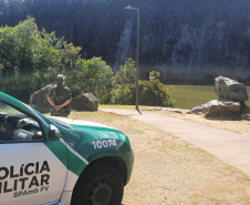 Polícia Militar faz orientações à população e reforça presença nas ruas do Paraná no combate ao coronavírus