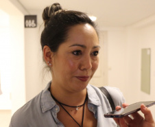  PMPR Encontro Cultural no Cine Passeio em Curitiba marca homenagem da PM ao Dia Internacional da Mulher 06/03/2020 - 17:14  Marcia Santos  Jornalista Responsável  Policiais e bombeiras militares tiveram uma manhã repleta de cultura e dedicada apenas a elas, em comemoração ao Dia Internacional da Mulher, comemorado no dia 10 de março. As oficiais e praças da Polícia Militar e do Corpo de Bombeiros, além das servidoras civis que trabalharam nos quartéis puderam desfrutar de um tour pelo Cine Passeio e assist