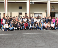  PMPR Encontro Cultural no Cine Passeio em Curitiba marca homenagem da PM ao Dia Internacional da Mulher 06/03/2020 - 17:14  Marcia Santos  Jornalista Responsável  Policiais e bombeiras militares tiveram uma manhã repleta de cultura e dedicada apenas a elas, em comemoração ao Dia Internacional da Mulher, comemorado no dia 10 de março. As oficiais e praças da Polícia Militar e do Corpo de Bombeiros, além das servidoras civis que trabalharam nos quartéis puderam desfrutar de um tour pelo Cine Passeio e assist