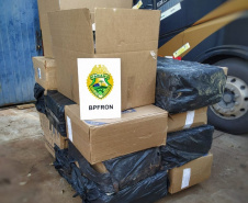  BPFron apreende 1,1 mil pacotes de cigarros em porto clandestino de Foz do Iguaçu