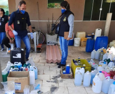 PCPR prende casal que vendia álcool em gel e outros produtos falsificados