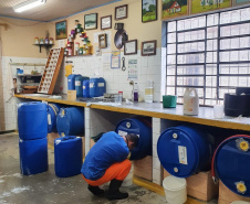Fábrica interna do Depen produz 60 mil litros de produtos de limpeza e higiene por mês