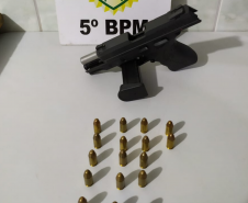 PM apreende pistola, drogas e dinheiro no Norte do estado; três pessoas acabaram presas