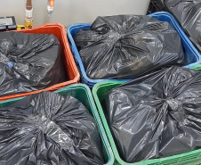 PCPR doa 1,4 mil frascos de álcool em gel apreendidos para UFPR