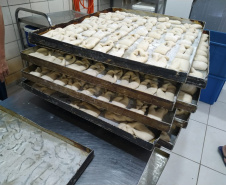 Setor de panificação de Foz do Iguaçu fabrica cueca-virada para diversificar alimentação dos presos