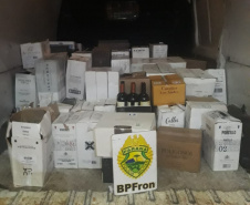 Carro carregado com R$ 140 mil em vinho contrabandeado é apreendido durante Operação Hórus