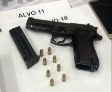 Polícia prende oito pessoas envolvidas em roubos em Curitiba e RMC