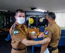  No BPTran, praças promovidos recebem as novas divisas do comandante da unidade 