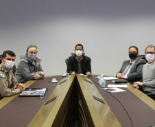 Secretário coronel Marinho recebe prefeito de Campina Grande do Sul