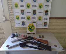 BPFron apreende 2,6 mil pacotes de cigarros, armas de fogo e agrotóxicos em situações distintas
