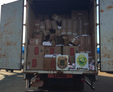 BPFron apreende R$ 3,5 milhões em cigarros contrabandeados em Guaíra