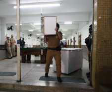  Ação fiscaliza e fecha bares durante a pandemia