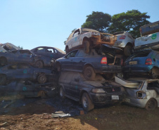  Polícia Civil remove 1,6 mil veículos de pátios em Cascavel