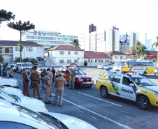  PM fecha 16 estabelecimentos em Curitiba por aglomeração de pessoas