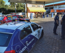  PM fecha 16 estabelecimentos em Curitiba por aglomeração de pessoas