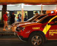  PM fecha 16 estabelecimentos em Curitiba por aglomeração de pessoas