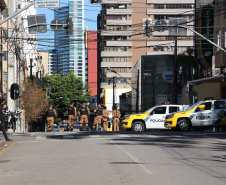 Esquema de segurança da Polícia Militar garante manistestações pacíficas neste domingo