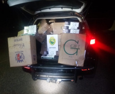 Na região de fronteira, BPFron localiza 162 garrafas de vinhos e 350 pacotes de cigarros contrabandeados durante a Operação Hórus