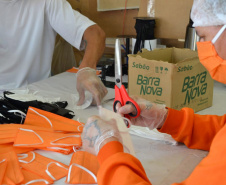 Presos do Paraná já produziram 2 milhões de unidades de EPIs