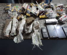 Agentes penitenciários de Marechal Cândido Rondon impedem arremesso e evitam entrada de cinco celulares, maconha e fumo