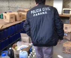 Polícia Civil descobre depósitos clandestinos de álcool em gel falsificados 