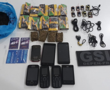 Agentes penitenciários de Cascavel impedem a entrada de 18 celulares em unidades prisionais