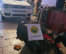 Rastreador de carro furtado leva policiais militares a local do esconderijo em Colombo (PR), na RMC