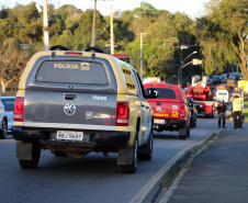 Inédito desfile motorizado da PM passa por cartões-postais da capital em alusão aos 166 anos da Corporação