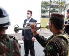 ​Paraná recebe 100 fuzis do Exército para reforçar segurança pública