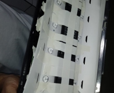 Depen apreende drogas e celulares dentro de televisores.