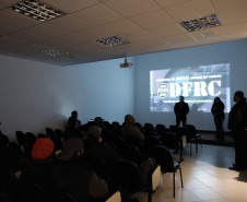 Polícia Civil promove palestra preventiva sobre roubos e furtos na RMC 