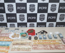 Polícia Civil prende oito integrantes de quadrilha que controlava o tráfico próximo à praça Eufrásio Corrêa